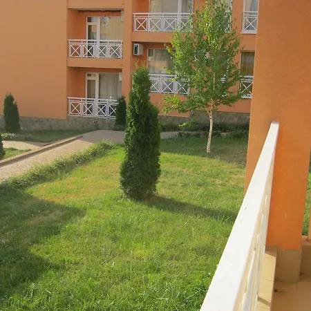 Apartament Sunny Day 6 *
