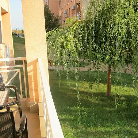 съни дей 6 апартамент